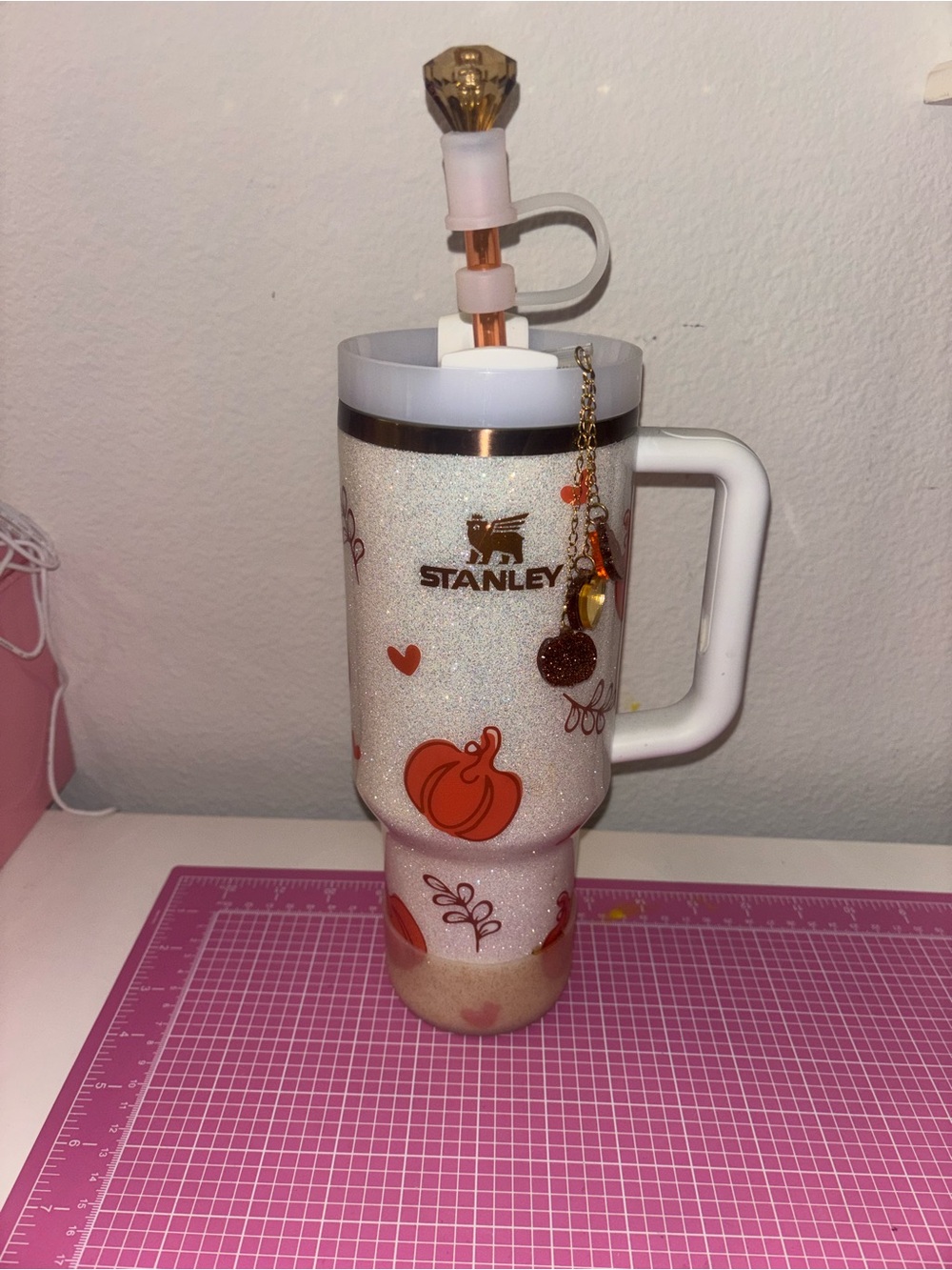 Stanley White Glitter Travel 40oz  Tumbler with Orange Pumpkin Accents